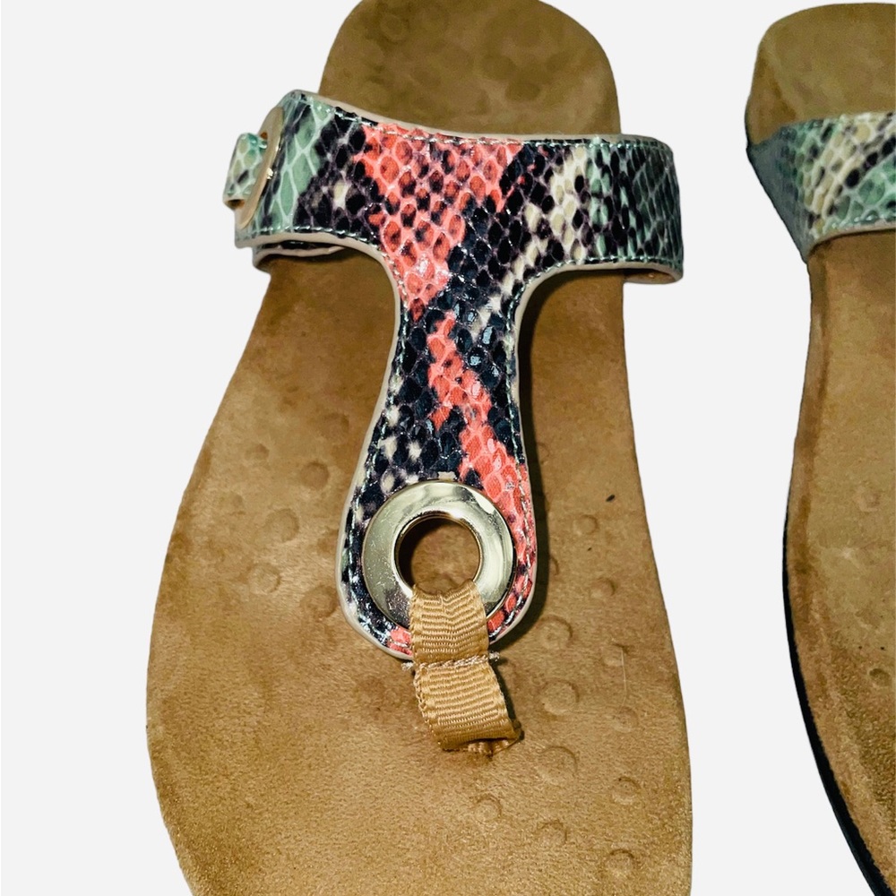 Vionic Sandals Size 8